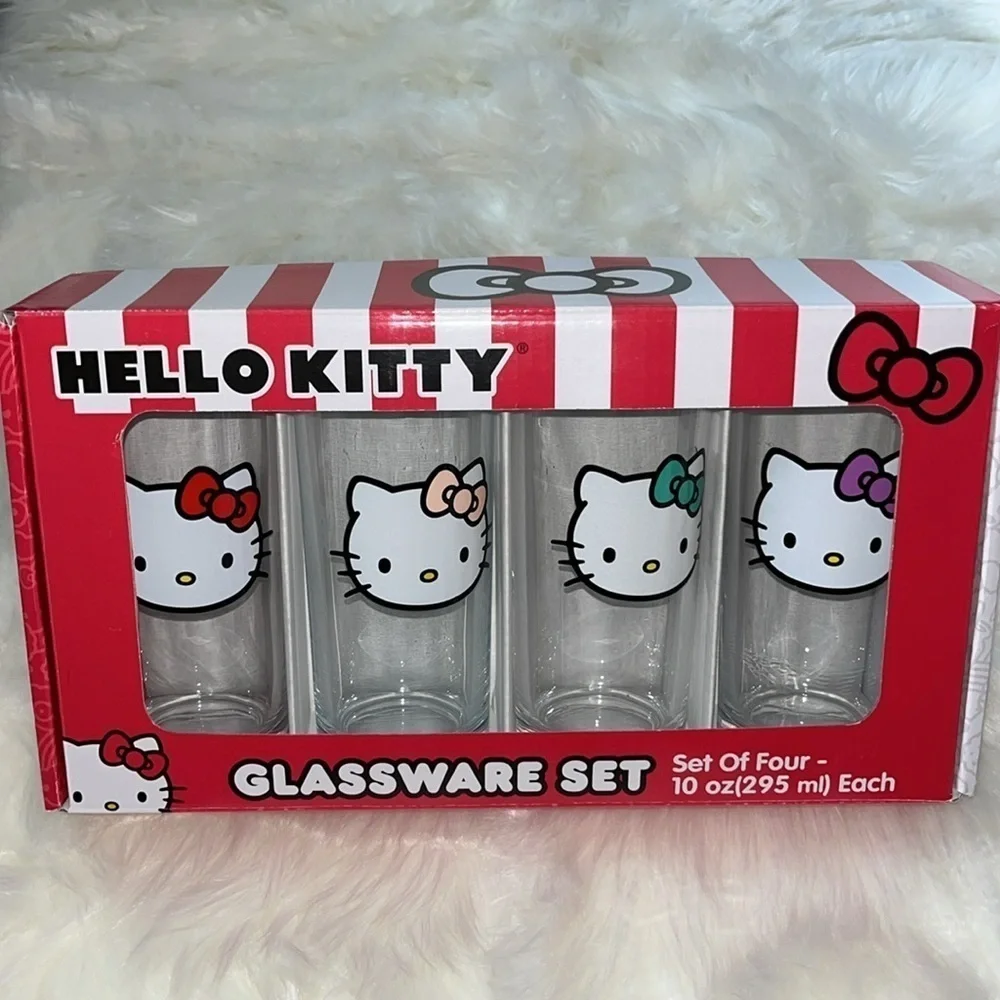 🆕 Hello Kitty Glassware Set of 4